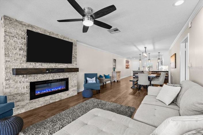 Image No.15-2 Bed Property for sale