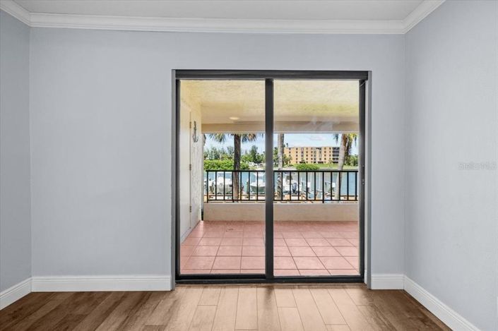 Image No.24-2 Bed Property for sale