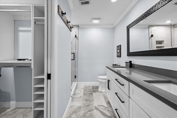 Image No.26-2 Bed Property for sale