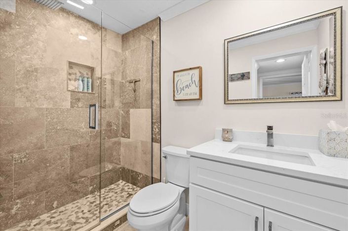 Image No.30-2 Bed Property for sale