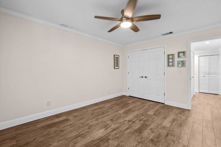 Image No.34-2 Bed Property for sale