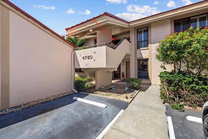 Image No.40-2 Bed Property for sale