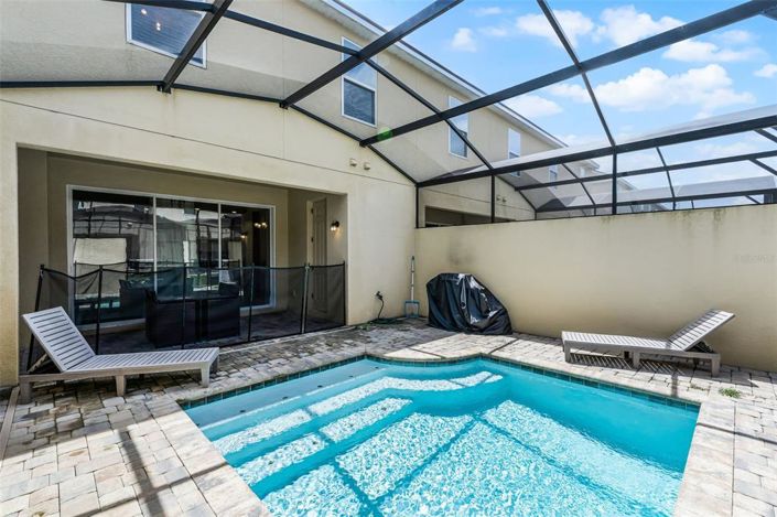 Image No.34-5 Bed Townhouse for sale