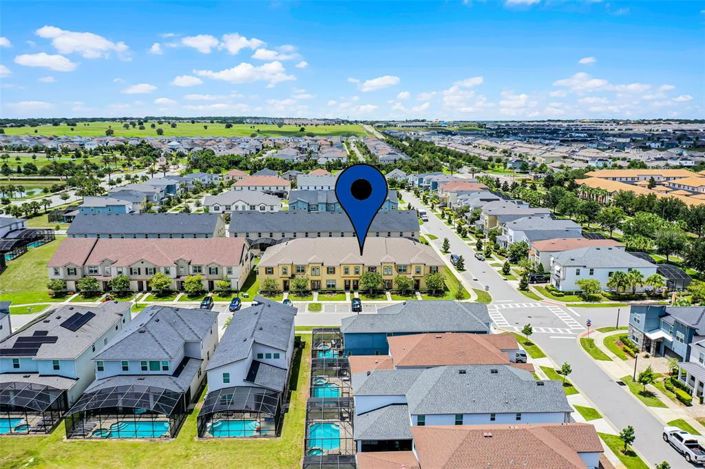 Image No.38-5 Bed Townhouse for sale