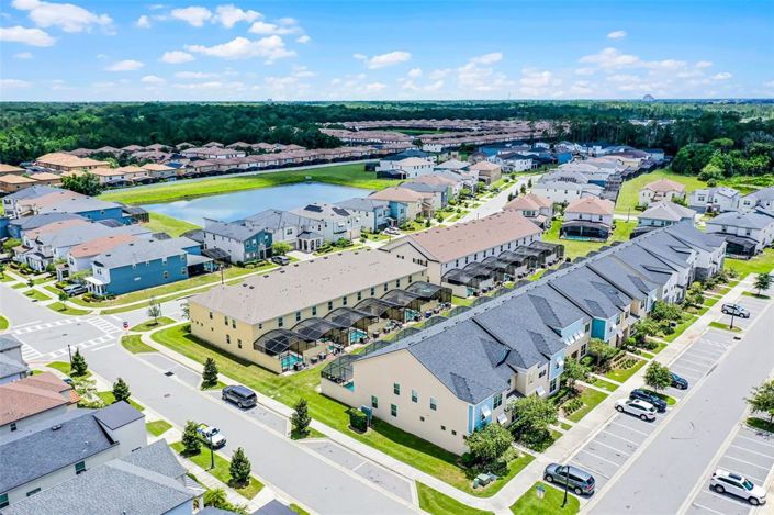 Image No.41-5 Bed Townhouse for sale