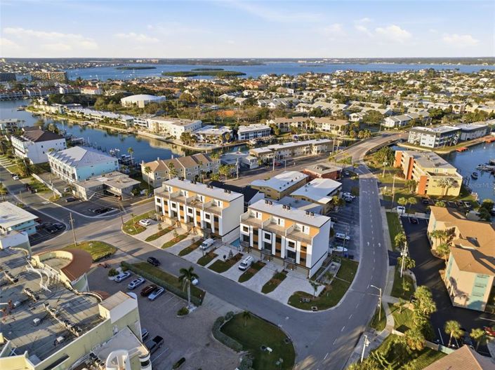 Image No.51-Maison de ville de 5 chambres à vendre à Treasure Island