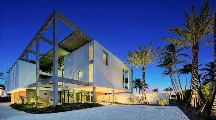 Image No.2-Propriété de 5 chambres à vendre à Sarasota