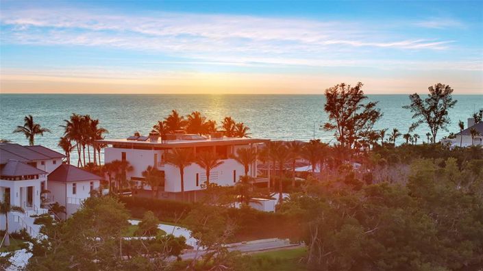 Image No.3-Propriété de 5 chambres à vendre à Sarasota