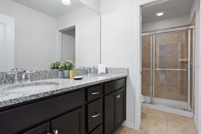 Image No.9-Propriété de 7 chambres à vendre à Kissimmee