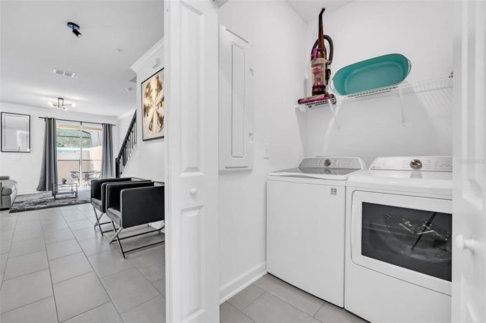 Image No.32-5 Bed Townhouse for sale