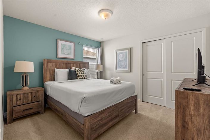 Image No.31-8 Bed Property for sale