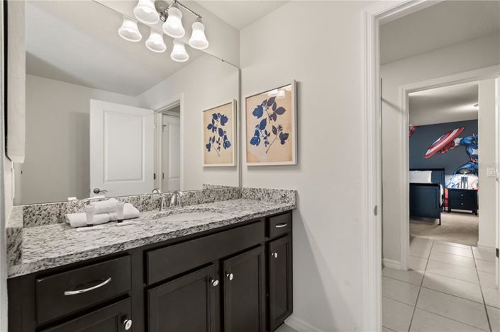 Image No.38-8 Bed Property for sale