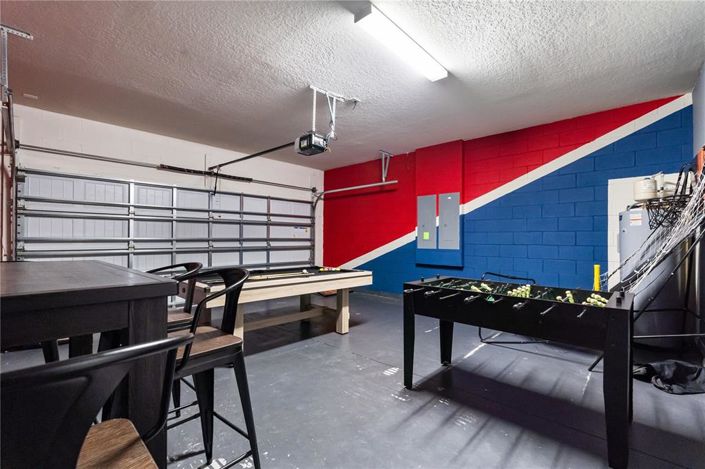 Image No.47-8 Bed Property for sale