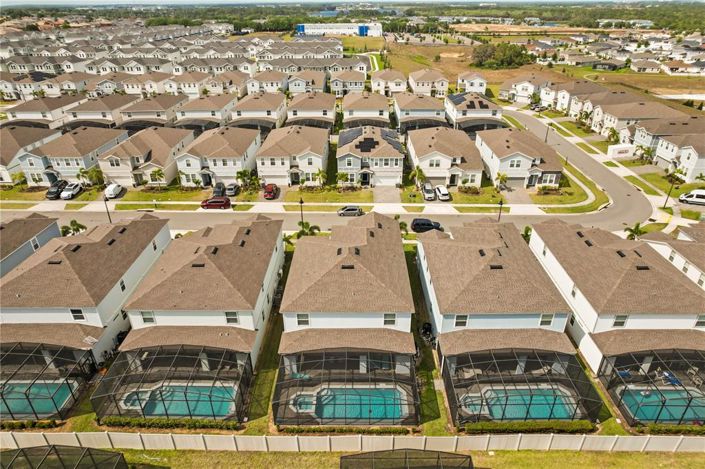 Image No.56-8 Bed Property for sale