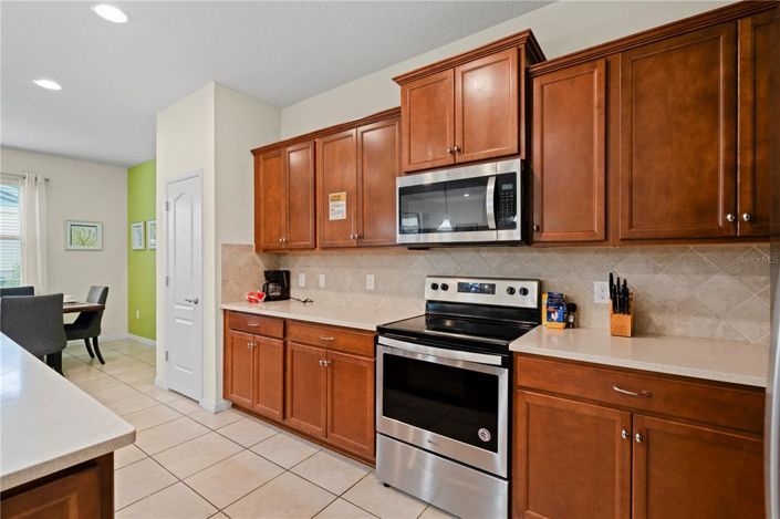 Image No.8-Propriété de 5 chambres à vendre à Kissimmee