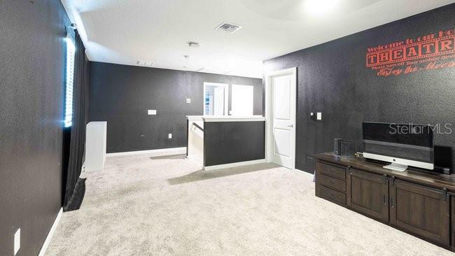 Image No.38-5 Bed Property for sale