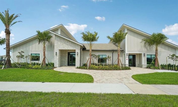 Image No.49-5 Bed Property for sale