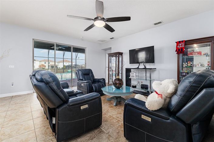 Image No.19-Propriété de 4 chambres à vendre à Davenport