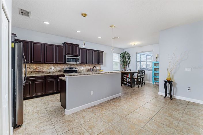 Image No.20-Propriété de 4 chambres à vendre à Davenport