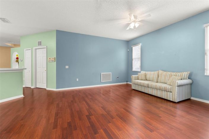 Image No.9-Propriété de 3 chambres à vendre à Kissimmee