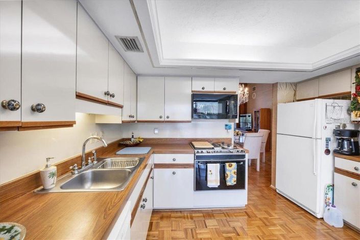 Image No.15-Propriété de 4 chambres à vendre à Sarasota