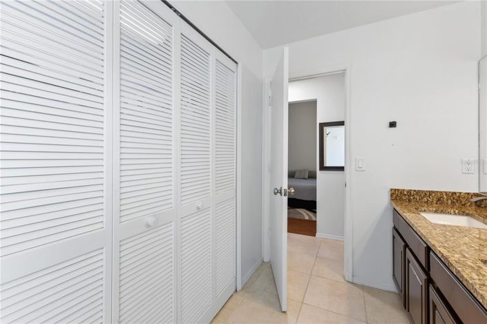 Image No.24-4 Bed Property for sale