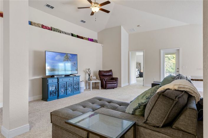 Image No.5-Propriété de 3 chambres à vendre à Davenport