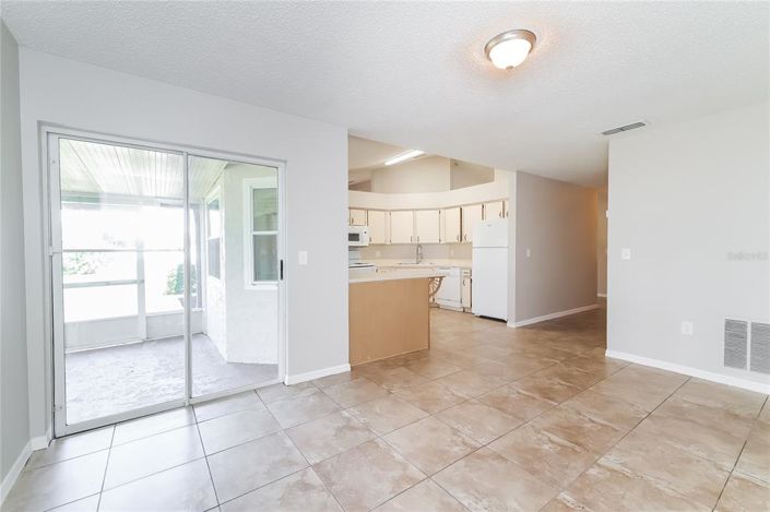 Image No.2-Propriété de 3 chambres à vendre à Davenport