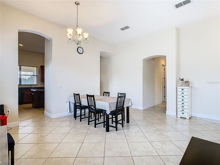 Image No.7-Propriété de 3 chambres à vendre à Kissimmee