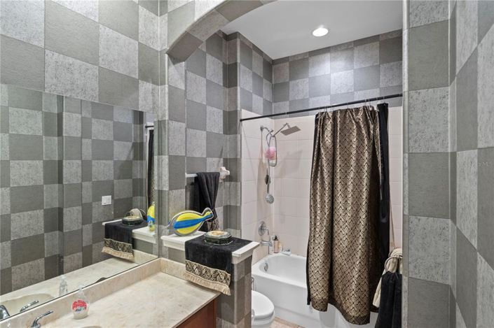 Image No.15-Propriété de 4 chambres à vendre à Orlando