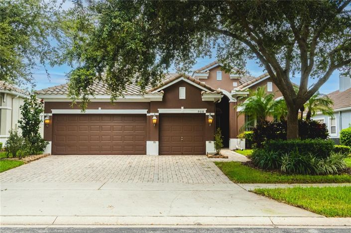 Image No.2-Propriété de 4 chambres à vendre à Orlando