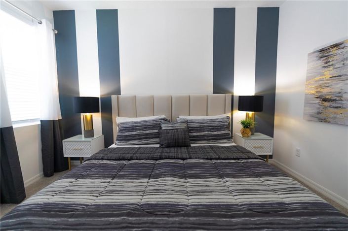 Image No.14-9 Bed Property for sale