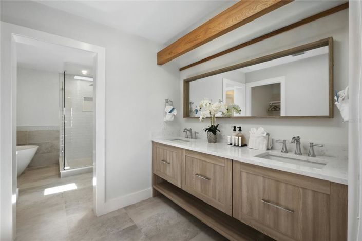 Image No.39-Propriété de 6 chambres à vendre à Holmes Beach