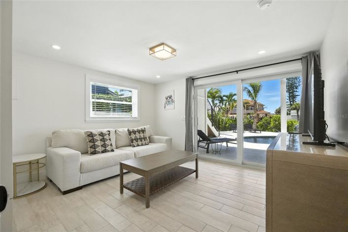 Image No.43-Propriété de 6 chambres à vendre à Holmes Beach