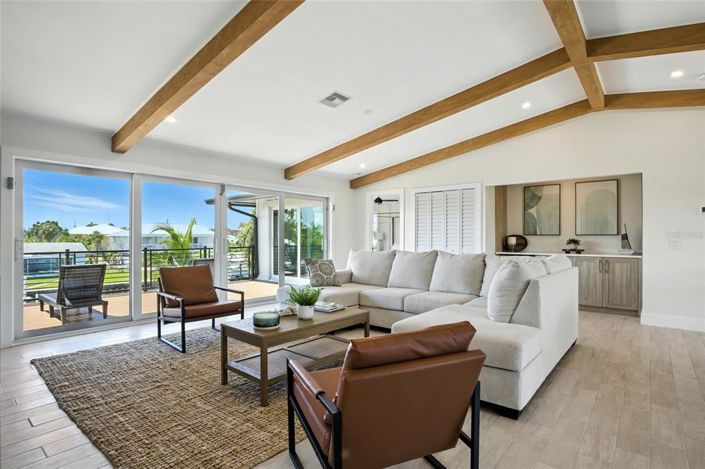 Image No.6-Propriété de 6 chambres à vendre à Holmes Beach