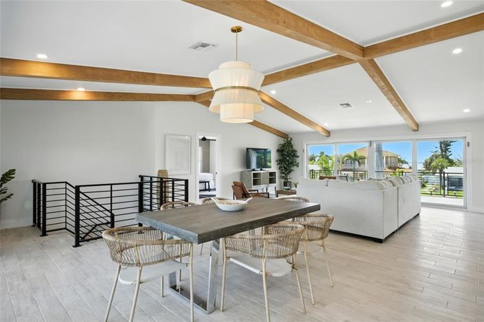 Image No.8-Propriété de 6 chambres à vendre à Holmes Beach