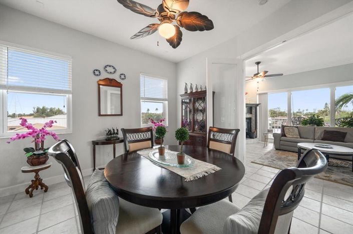 Image No.15-Propriété de 5 chambres à vendre à Treasure Island