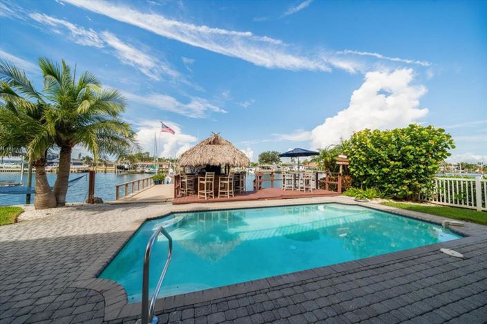 Image No.34-Propriété de 5 chambres à vendre à Treasure Island