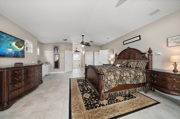 Image No.48-Propriété de 5 chambres à vendre à Treasure Island