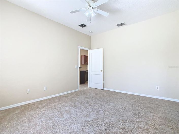 Image No.22-Propriété de 4 chambres à vendre à Davenport