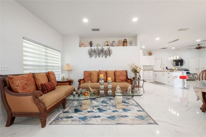 Image No.3-Propriété de 3 chambres à vendre à Kissimmee