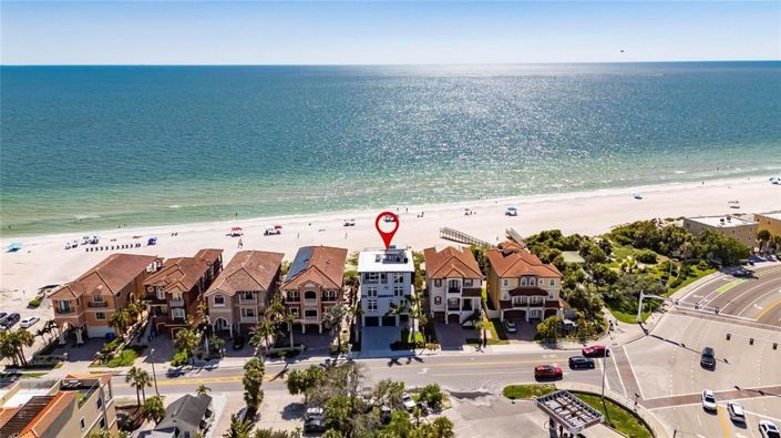 Image No.3-Propriété de 5 chambres à vendre à Treasure Island