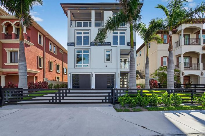 Image No.7-Propriété de 5 chambres à vendre à Treasure Island