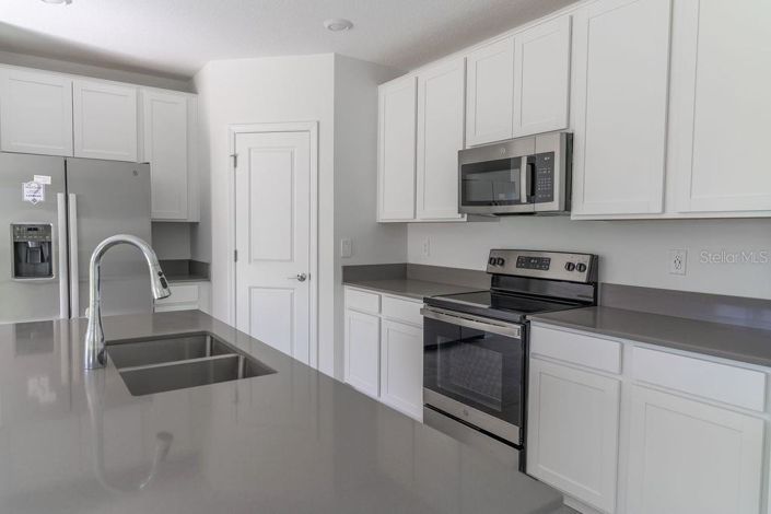 Image No.6-Propriété de 4 chambres à vendre à Davenport