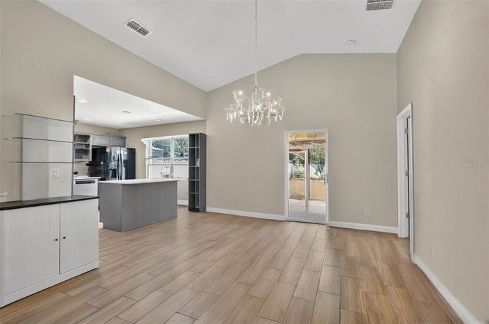 Image No.8-Propriété de 3 chambres à vendre à Kissimmee