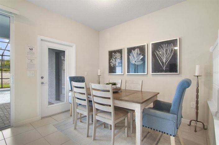 Image No.7-5 Bed Townhouse for sale