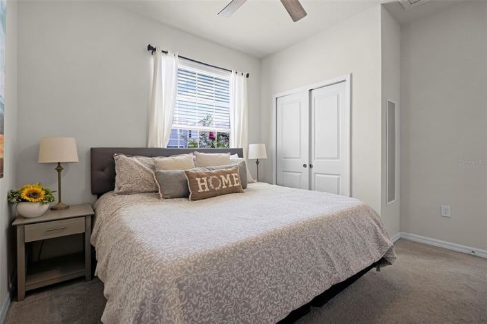 Image No.35-8 Bed Property for sale