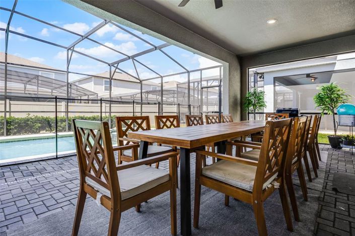 Image No.47-8 Bed Property for sale