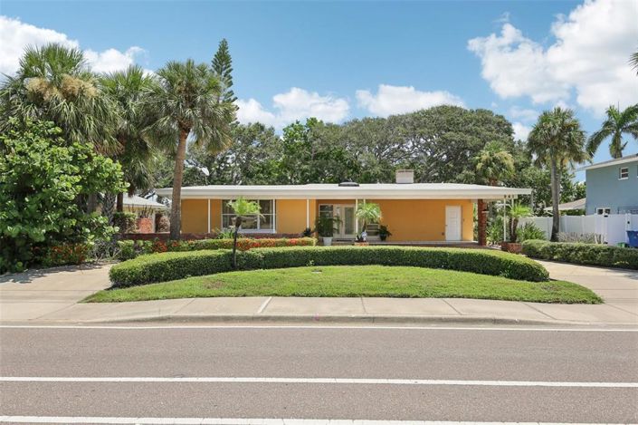 Image No.3-Propriété de 3 chambres à vendre à Belleair Beach