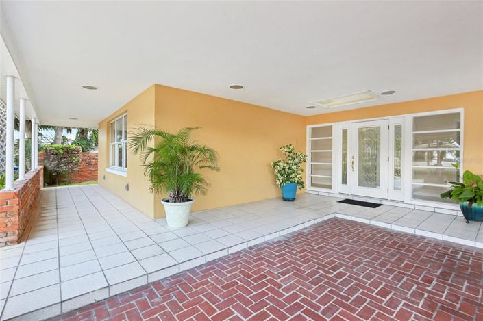 Image No.5-Propriété de 3 chambres à vendre à Belleair Beach